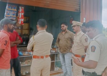 दावलवाडी शिवारात चोरट्याने माचिस मागुन चाकुने केला हल्ला एक जण जख्मी पोलीसात गुन्हा दाखल