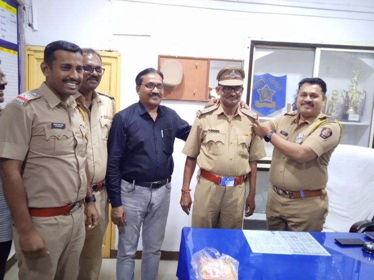 सहाय्यक पोलिस उपनिरीक्षक ठाकूर यांची पदोन्नती!