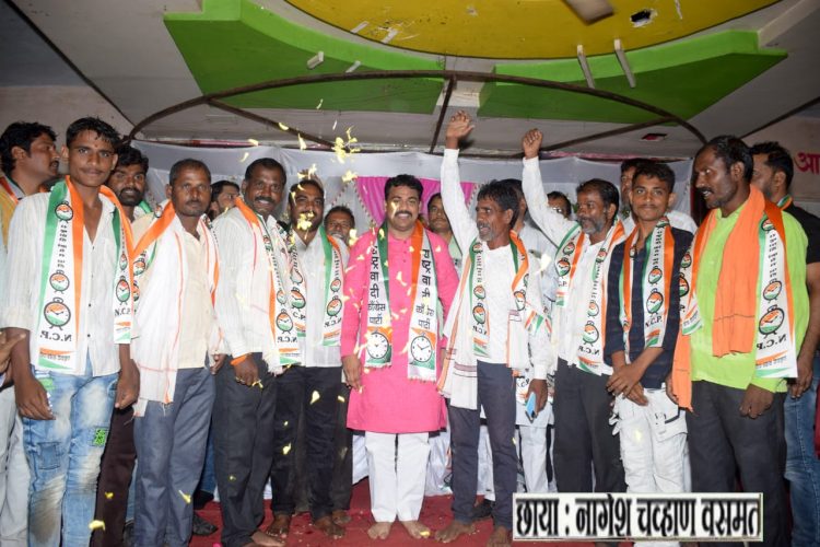 हयातनगर व वसमत शहरातील शेकडो कार्यकर्त्यांनी राष्ट्रवादी काँग्रेस अजीत पवार पक्षात केला प्रवेश