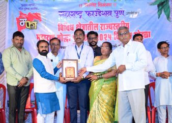 पोलीस उपनिरीक्षक बालाजी किरवले राज्यस्तरीय महाराष्ट्र योद्धा समाजरत्न पुरस्काराने सन्मानित