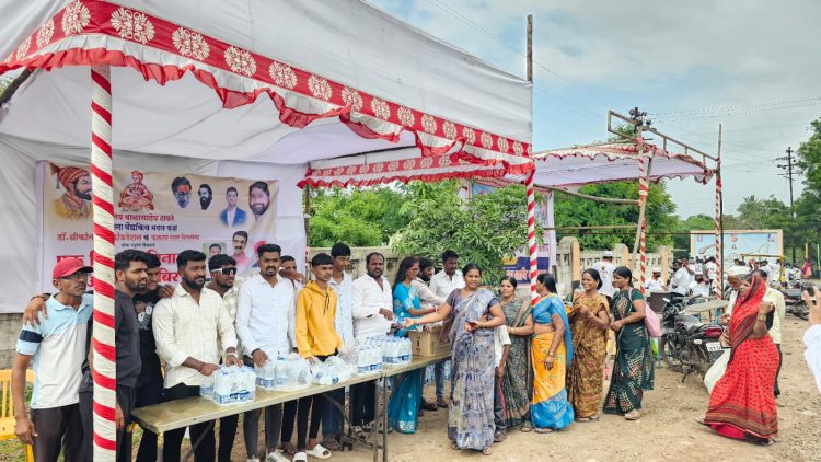 फलटण शहर शिवसेना शिंदेगट च्या वतीने विनामूल्य आरोग्य शिबिर संपन्न